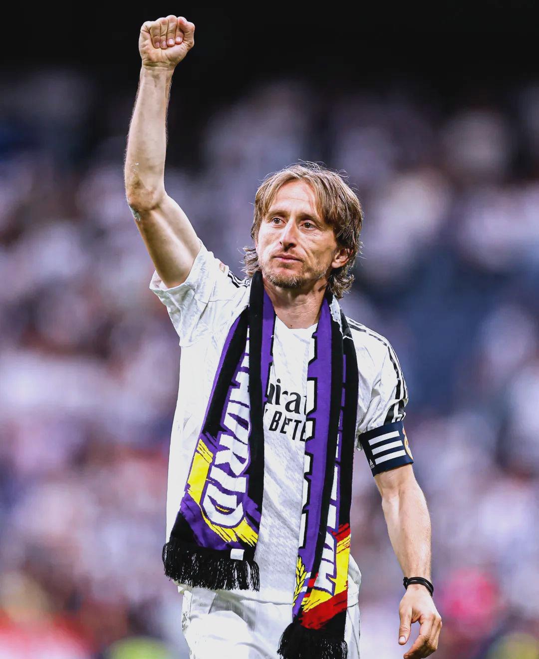 斯基拉：伊尔迪兹要求600万欧年薪，尤文可能报价500万加奖金